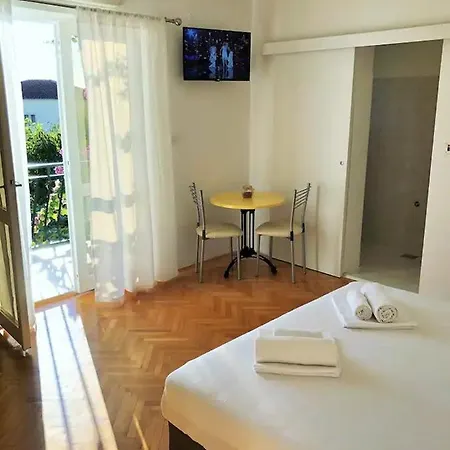 Sinisa Apartment
